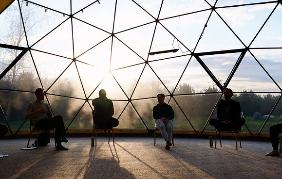 Tikras-2022.04 - 80_a_2000.jpg