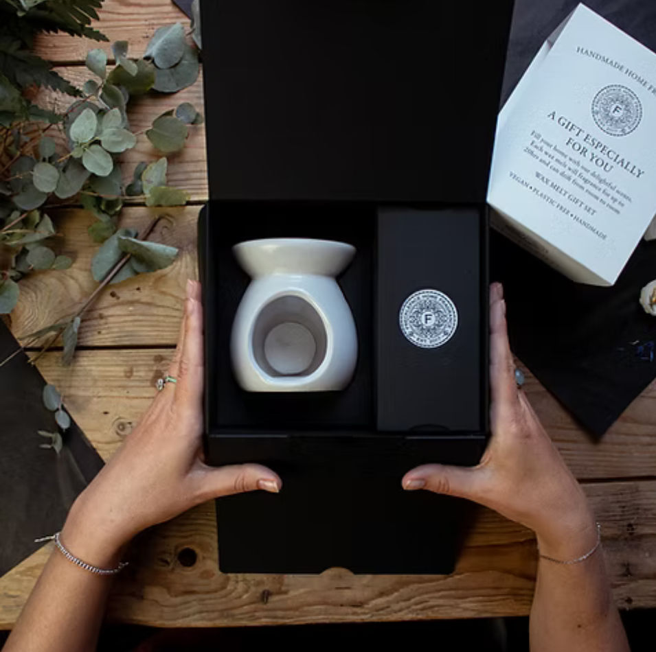 Thumbnail: Wax Melter Gift Set - Freckleface