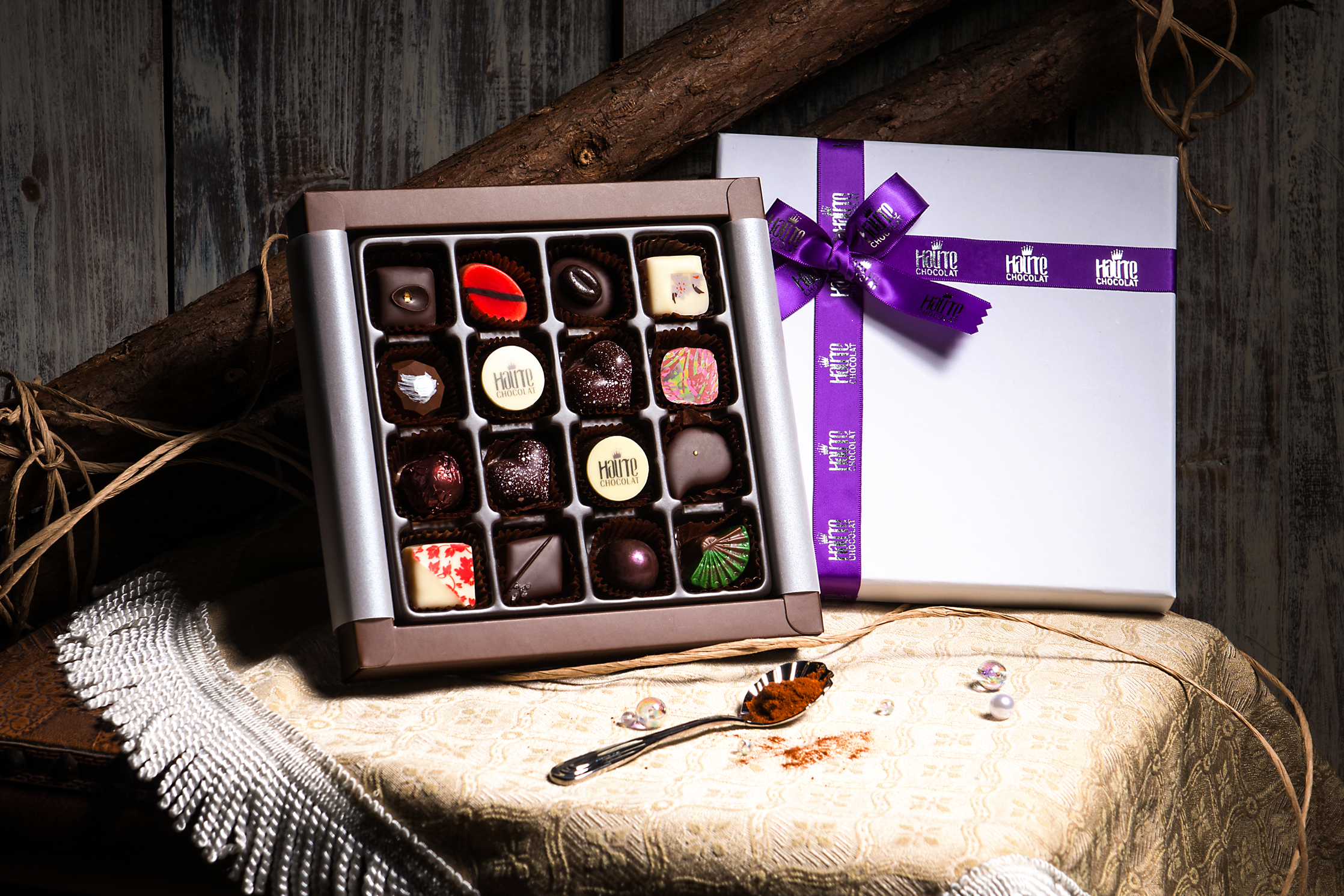 16 Piece Box Set