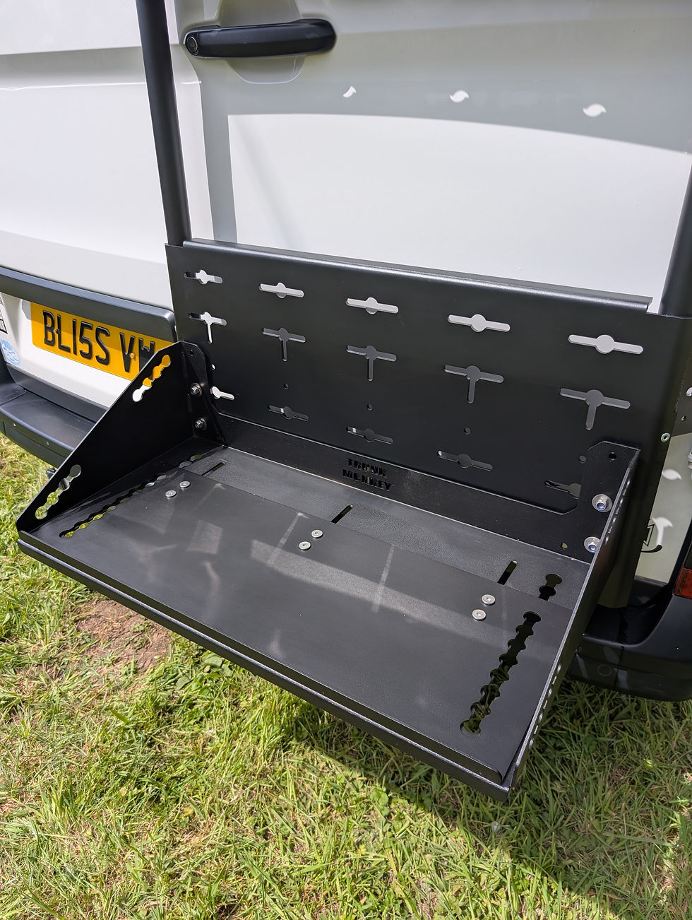 Thumbnail: Lightweight Modular Utility Tray