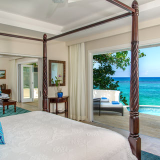 Jamaica Inn Suites 