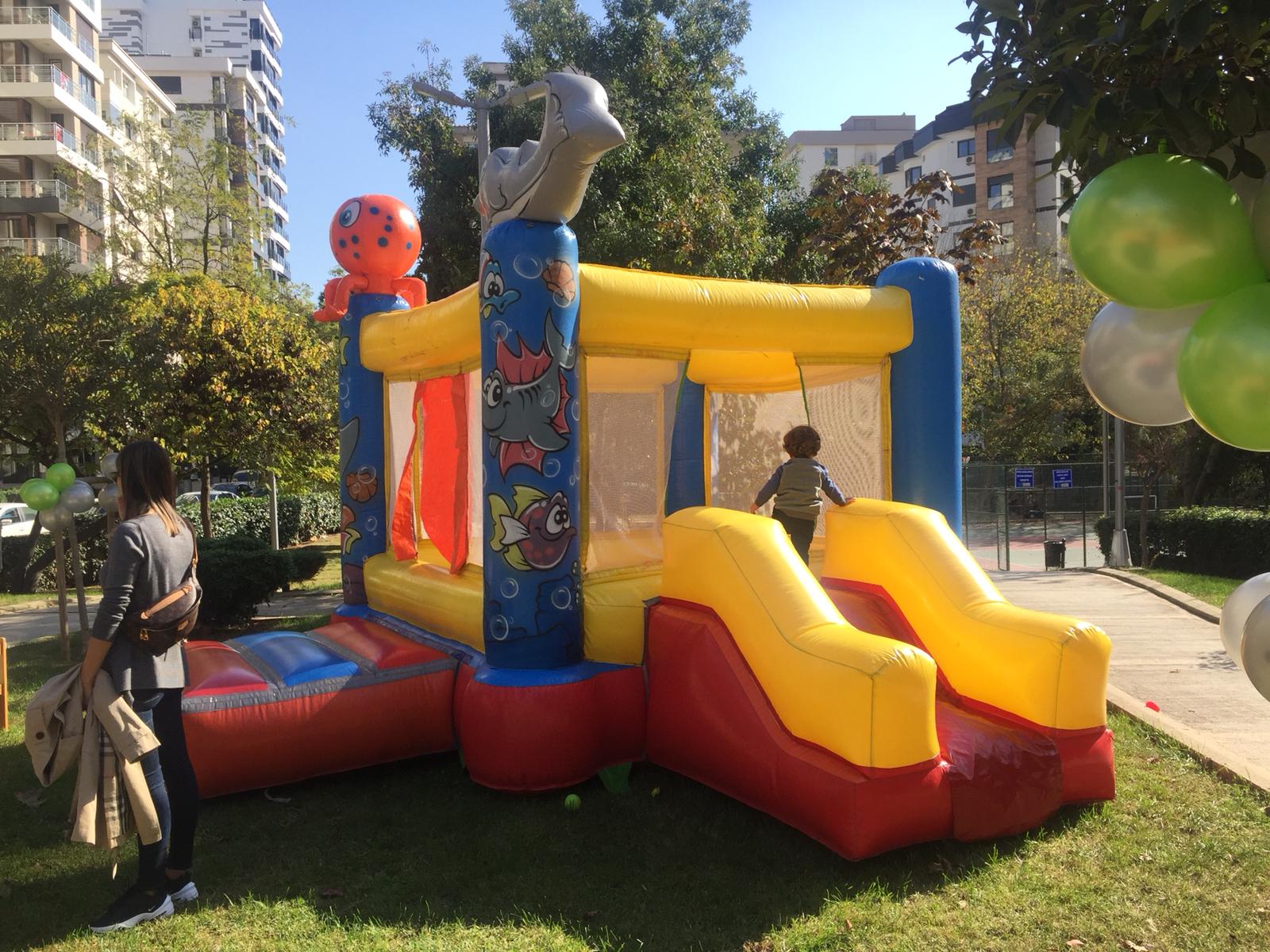 Şişme Kaydıraklı Top Havuzu