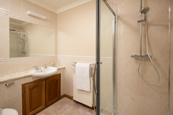 Master Bedroom Ensuite