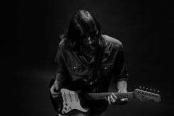TY Guitar #31 (B&W) - IMG_8281.jpg