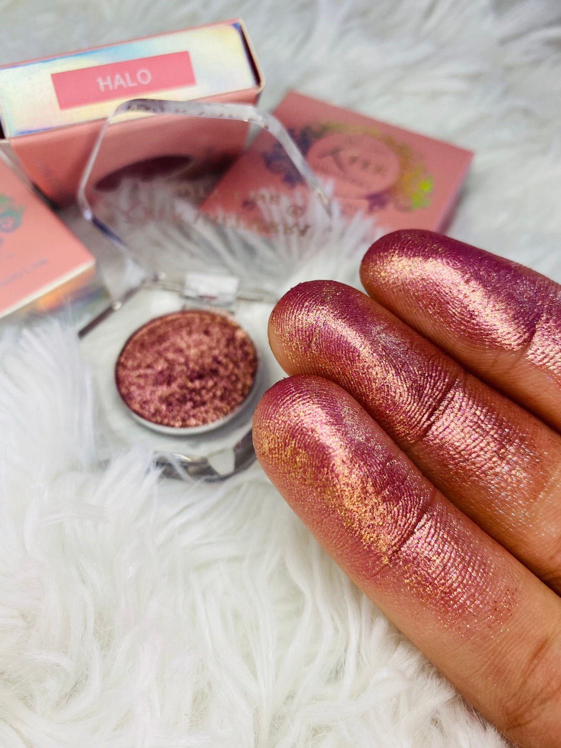 Multichromatic Halo Shadow