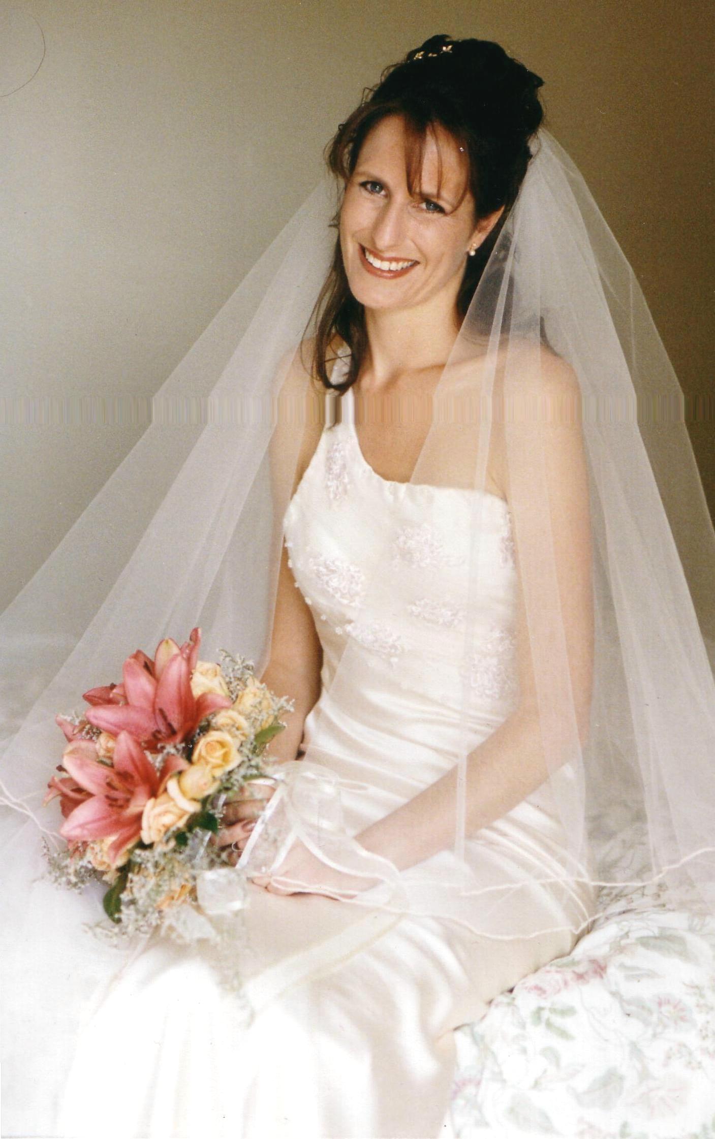 Judy Medway Bridal