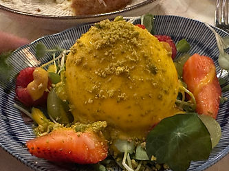 Salad with strawberries