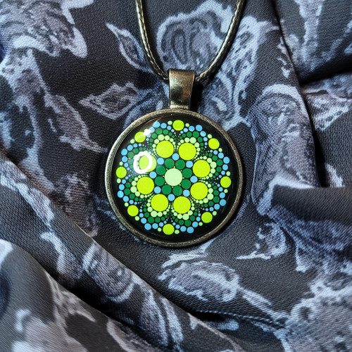 ERIN Synesthesia Portrait Pendant Arthurbutus Designs