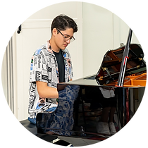 Student Piano.png