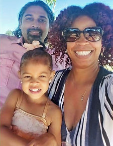 Young Showbiz Kids & Dance Dancer with Parents