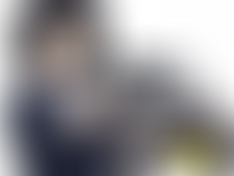 オフィスМのキャラクターゆりと軽自動車