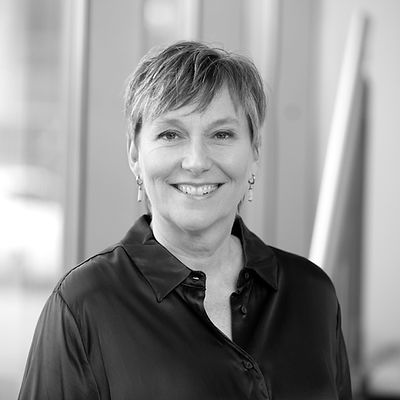 thumbnail_YW-Yvonne-110 AZW.jpg