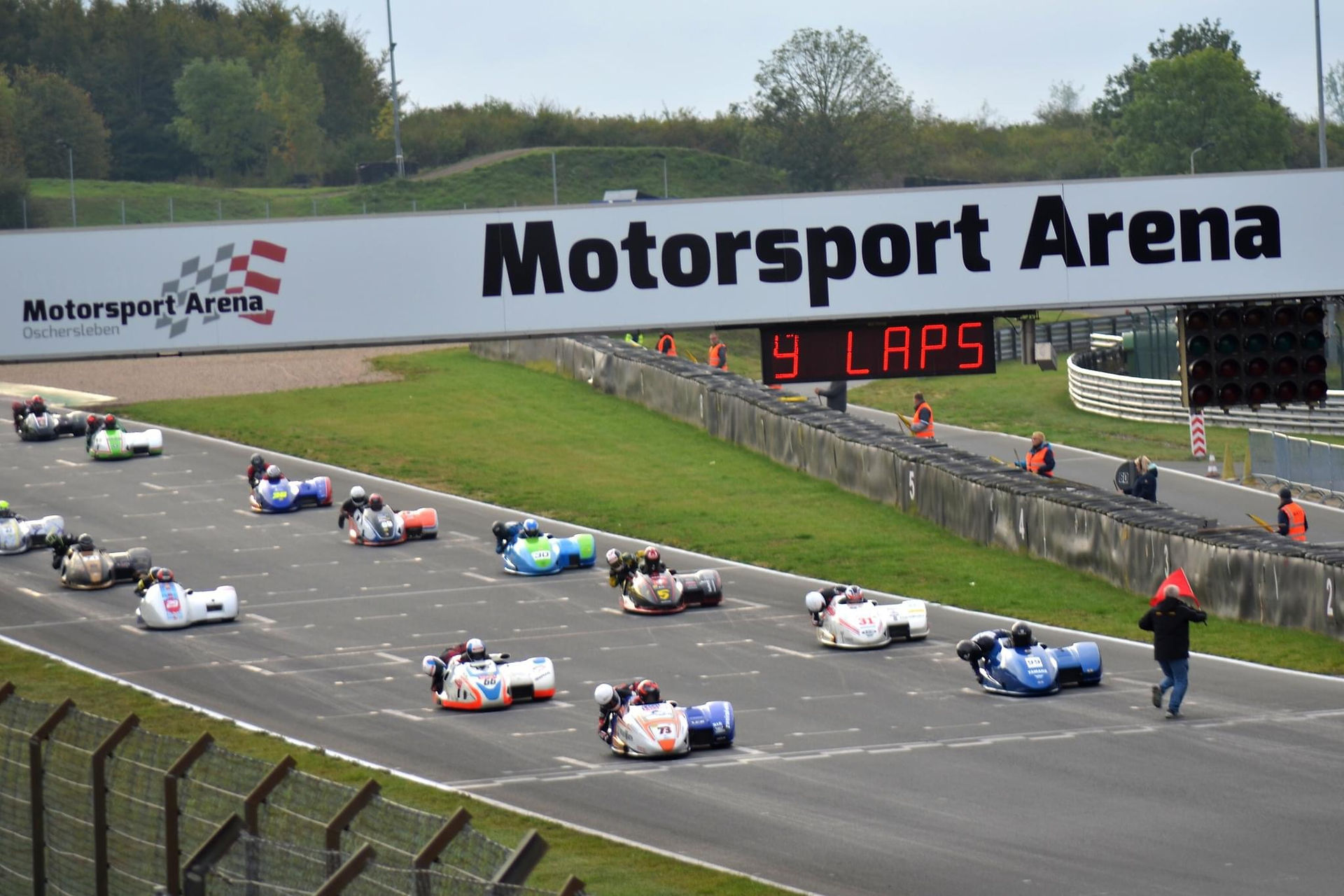Startaufstellung Oscherleben Zweirad Wirth Racing