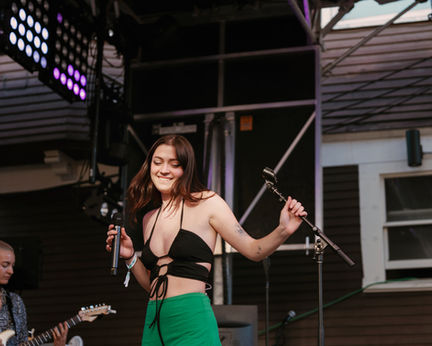 LIZZY MCALPINE | CAPITOL HILL BLOCK PARTY 2022