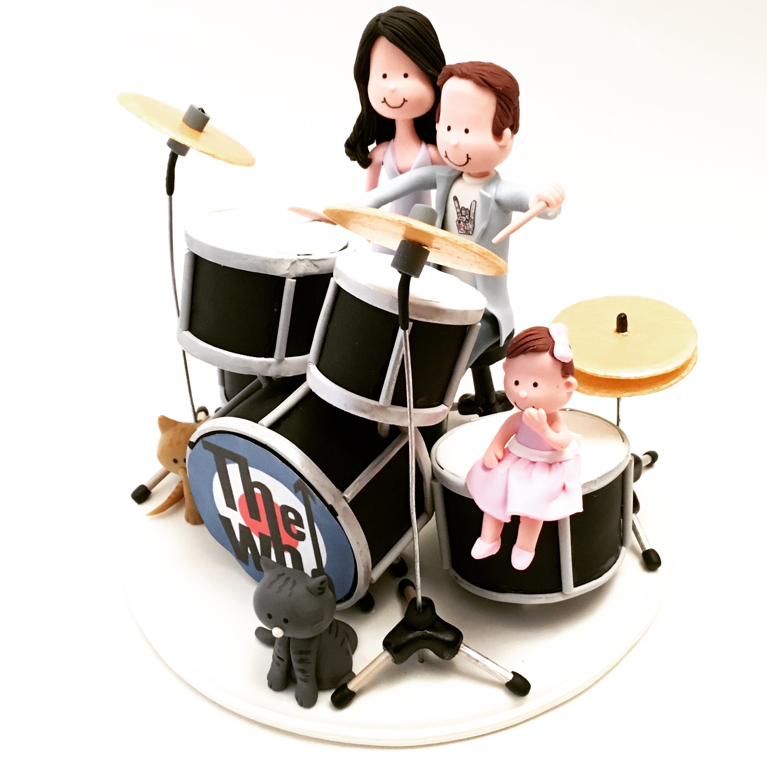 wedding-cake-topper-drummer