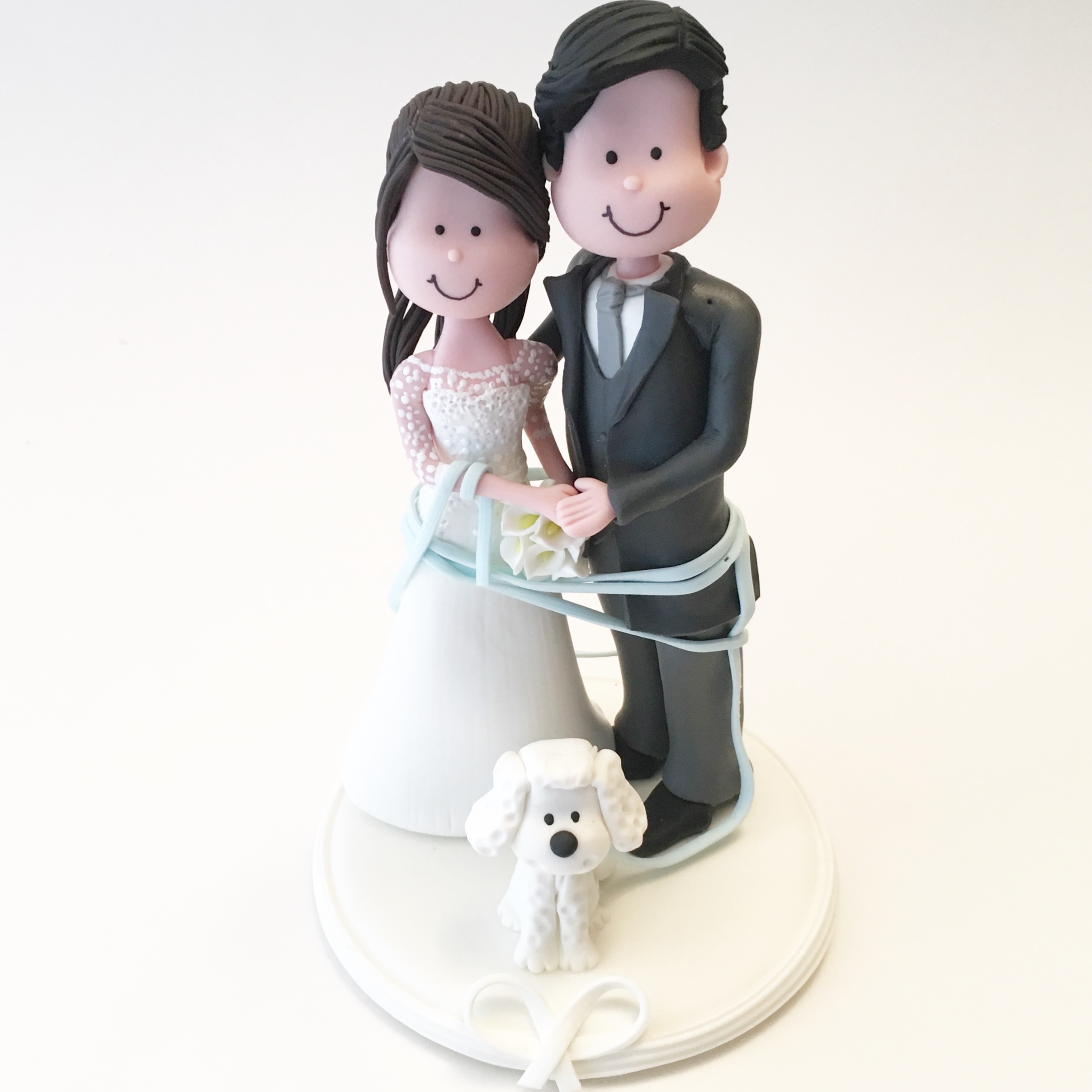 wedding-cake-topper-romantic_poodle