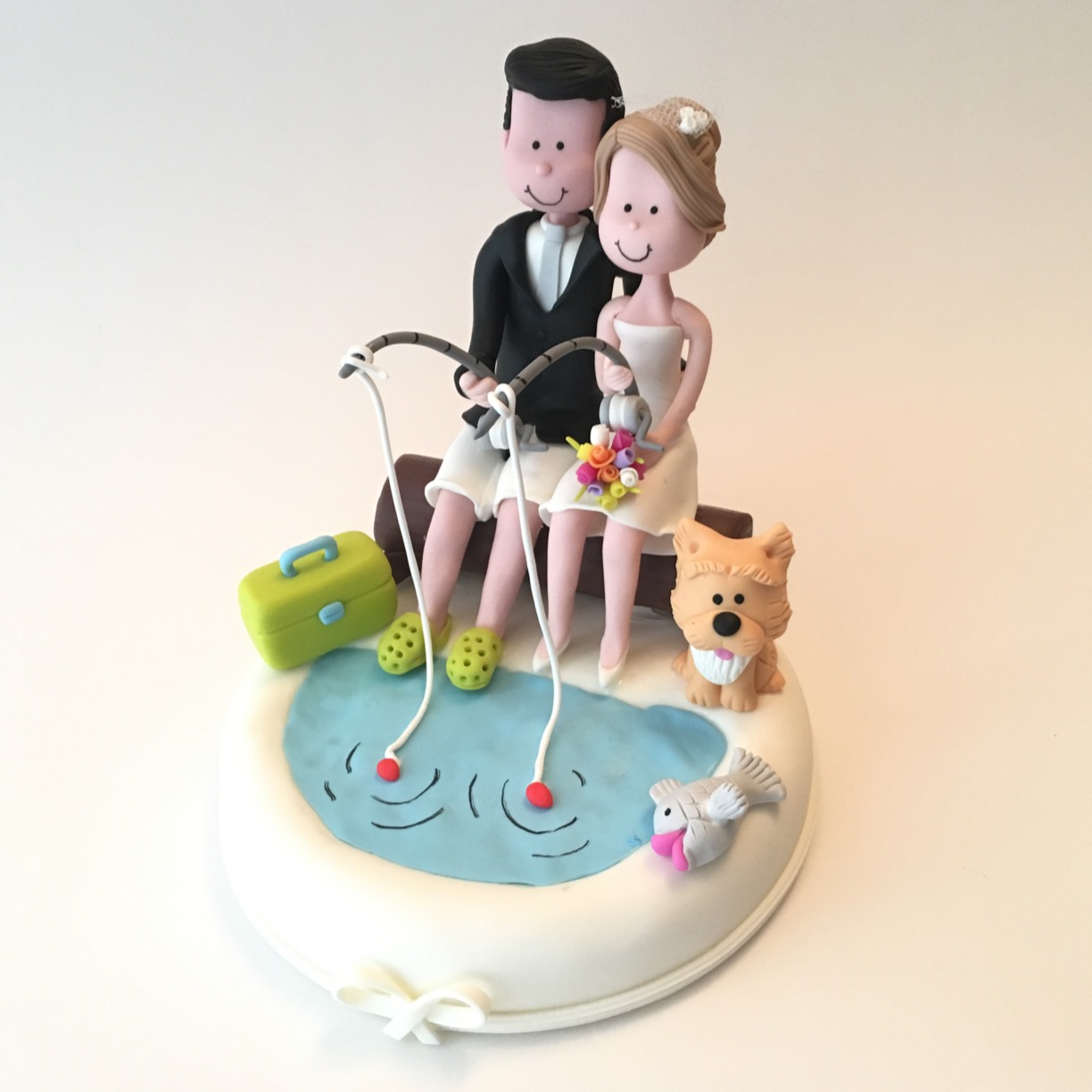 wedding-cake-topper-fishing