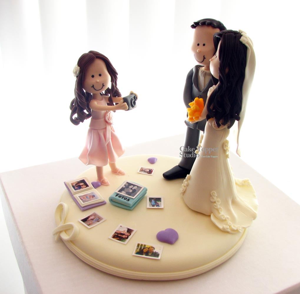 cake-topper-wedding-selfie