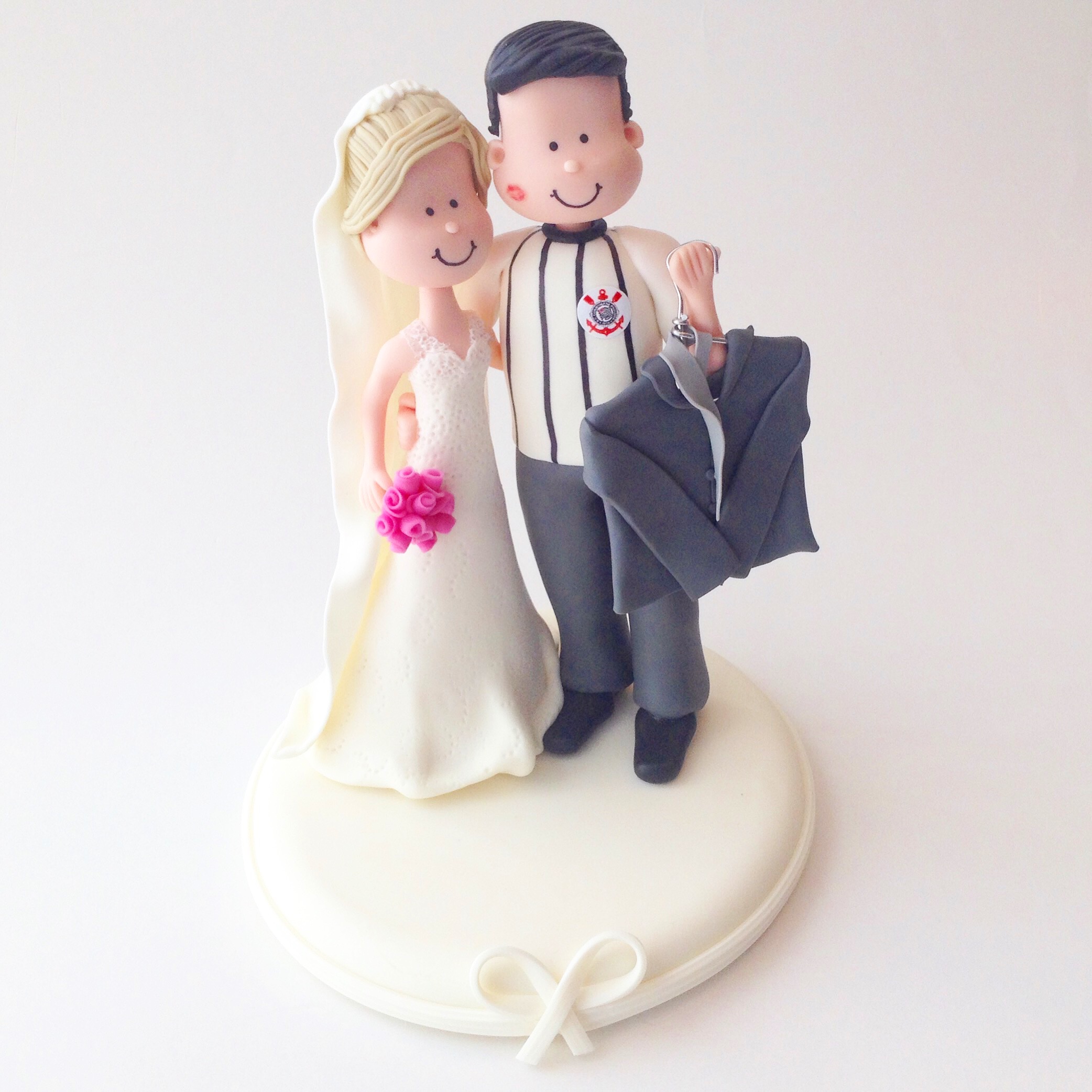 wedding_cake_topper_romantic_6
