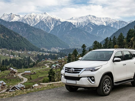 Best Place to Rent a Car in Kashmir for Sightseeing