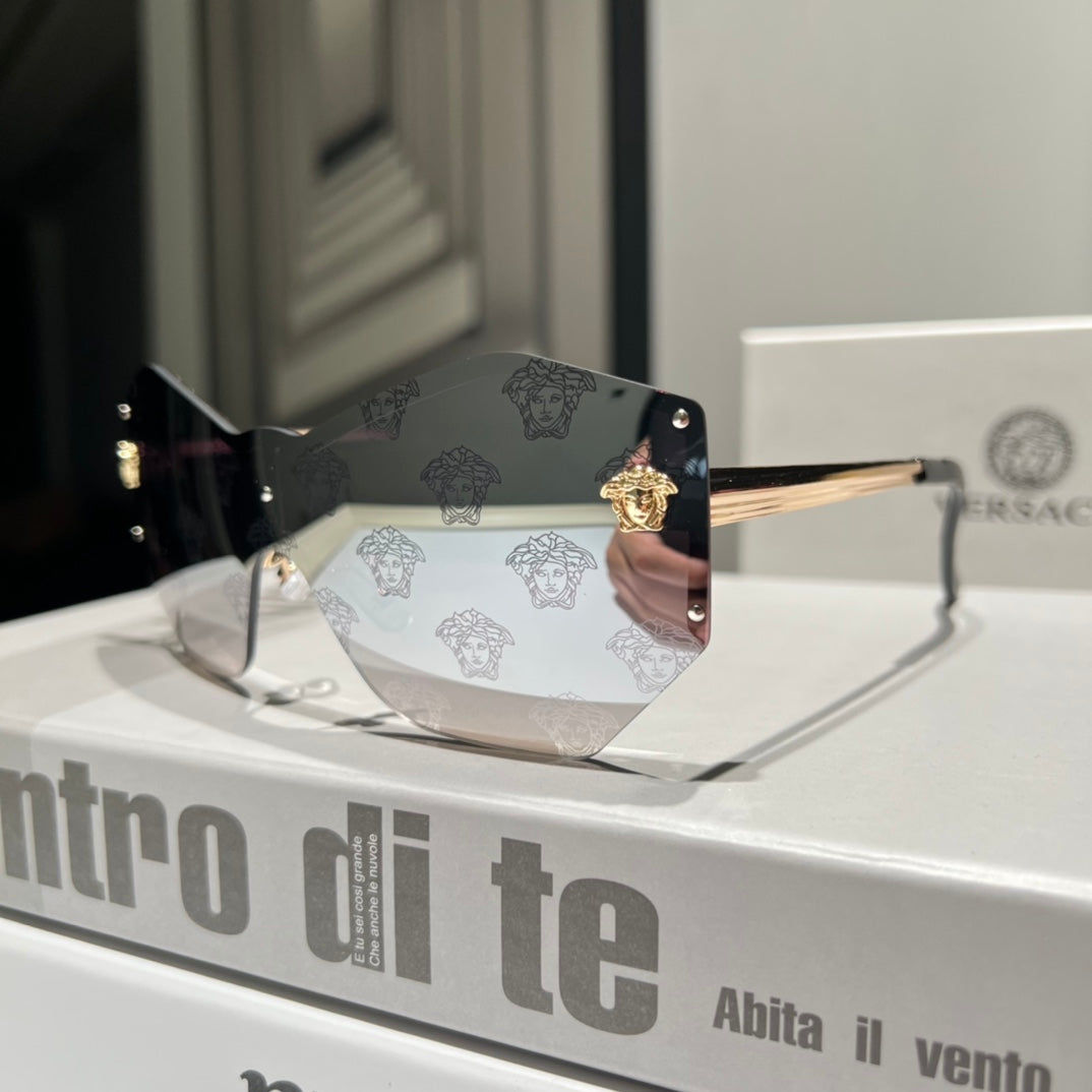 Lunettes de soleil Versace