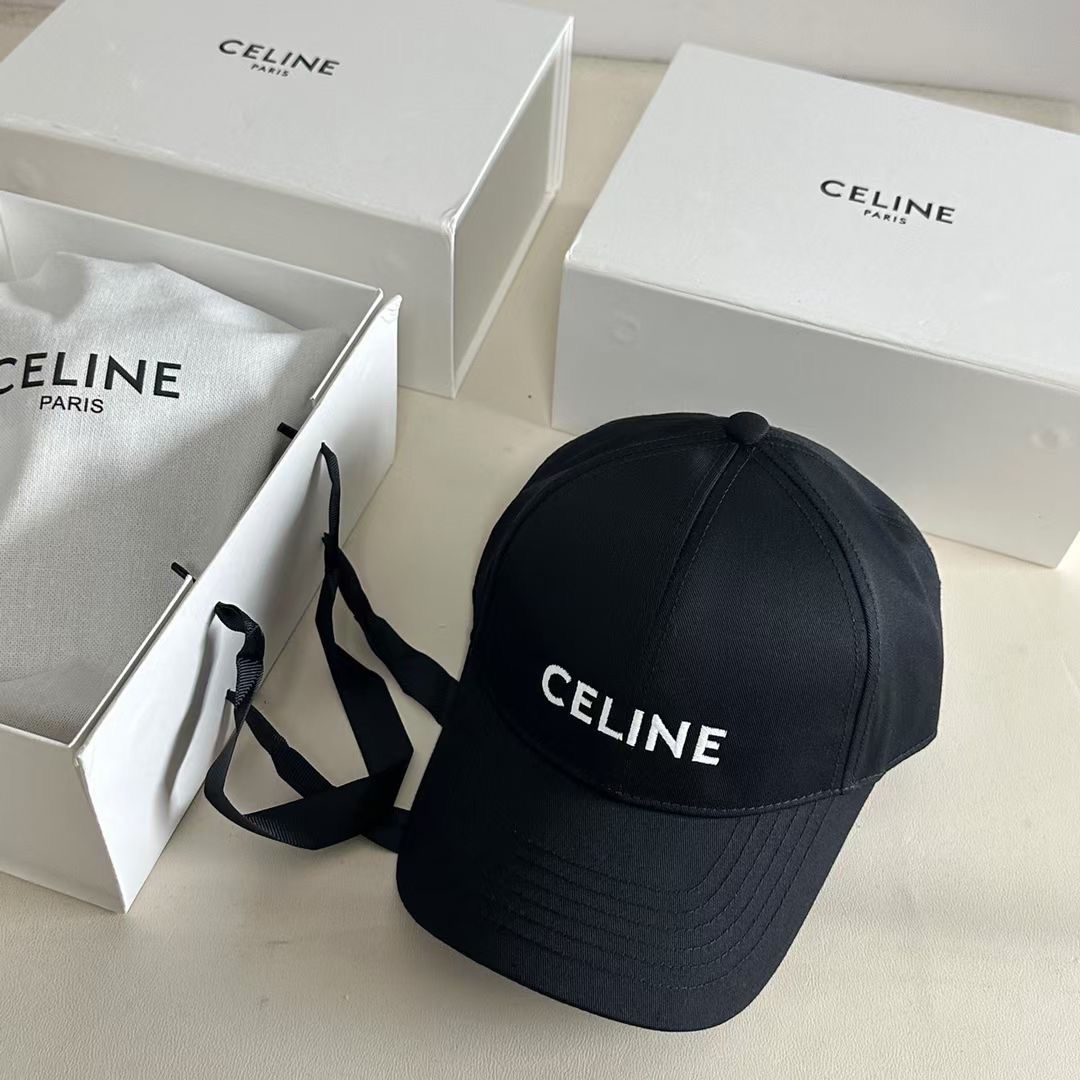 Celine cap black 