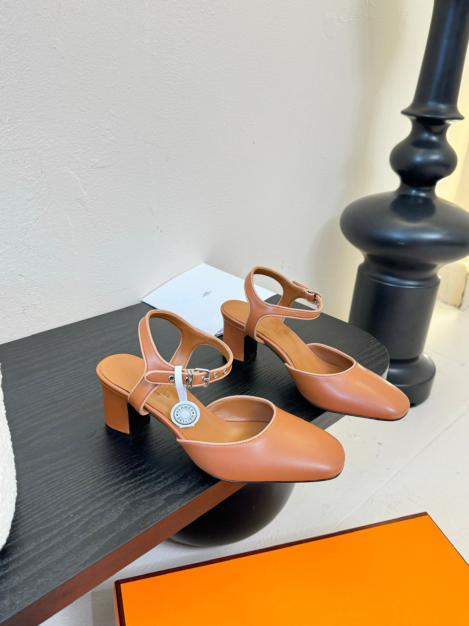 Chaussures Hermès beige