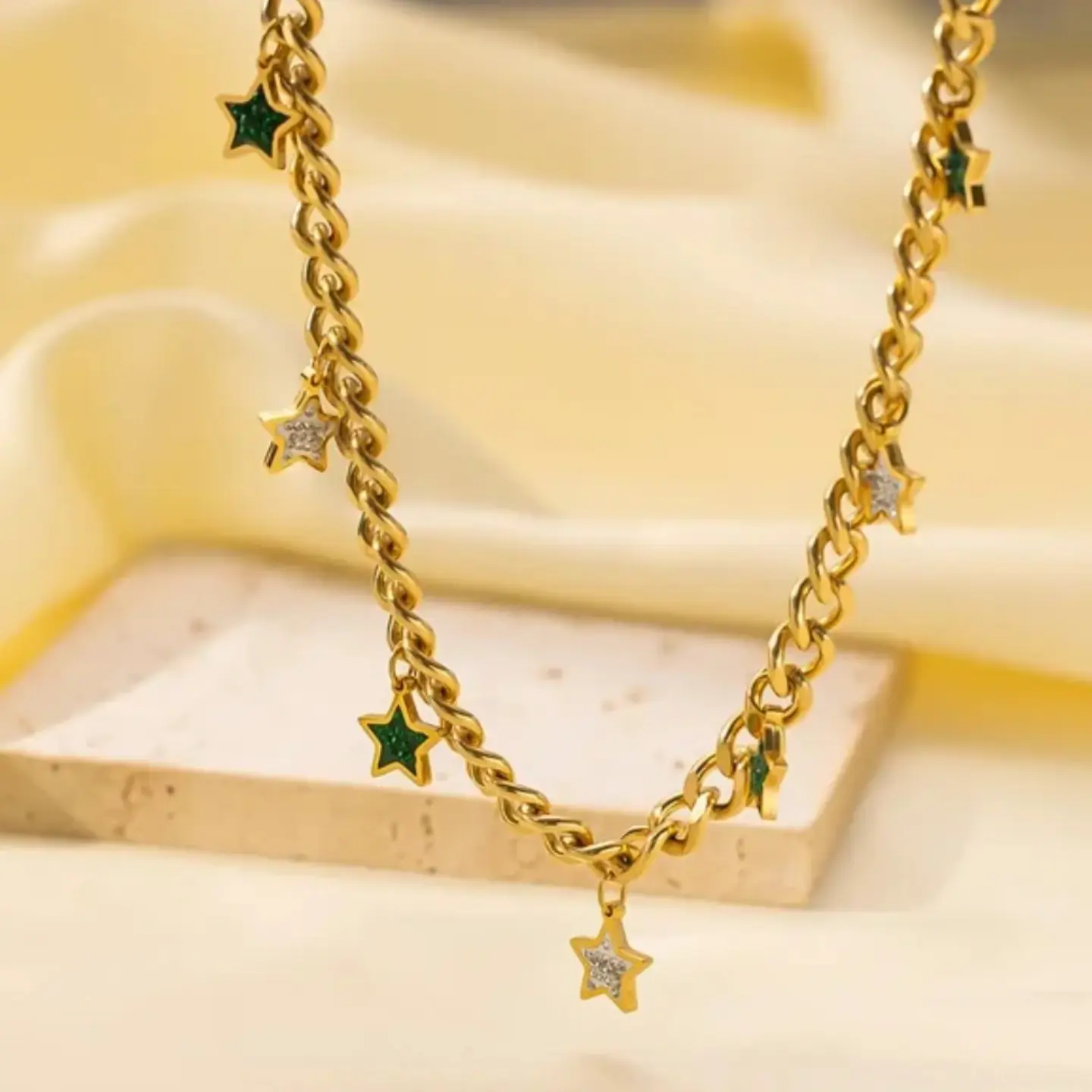 green sparkly stars necklace