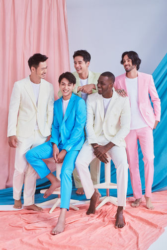 studio9396為男士西服禮服拍攝的品牌形象案例攝影作品，運用攝影棚燈光線替品牌設計出不同禮服的風格呈現。