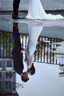 9396love是由位於台北市的STUDIO9396商業攝影工作室的攝影師江俊泰結合高質感商業攝影棚燈為新人所打造的客製獨特帶有時尚感的高質感婚紗照的攝影作品。