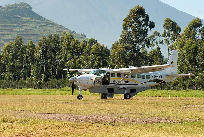 flying_to_mgahinga_park.jpg