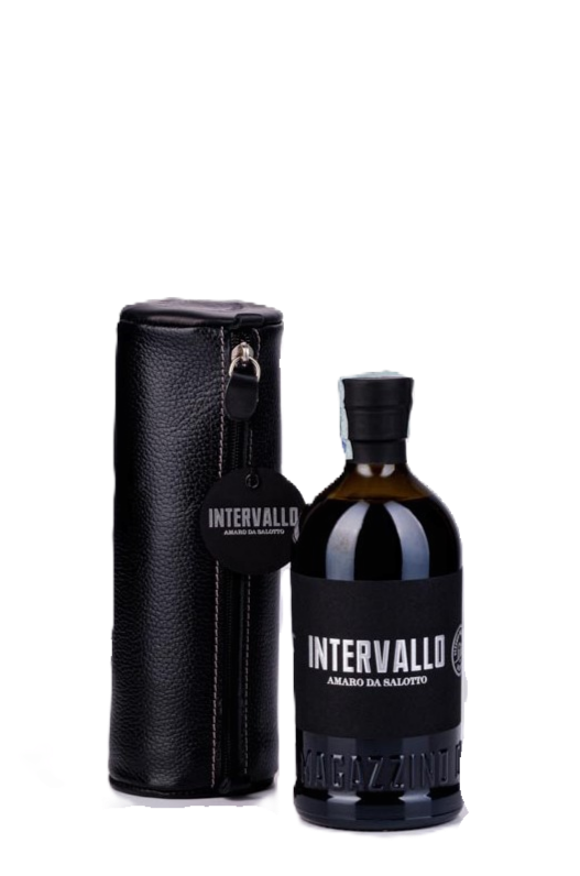 Intervallo Amaro da Salotto Vecchio Magazzino Doganale0.5l con astuccio in cuoio