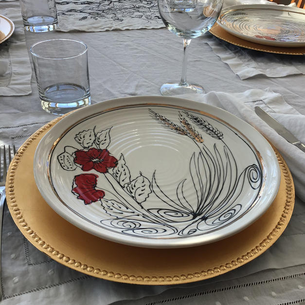 Wheat and Poppy 11 inch Dinnerplate
