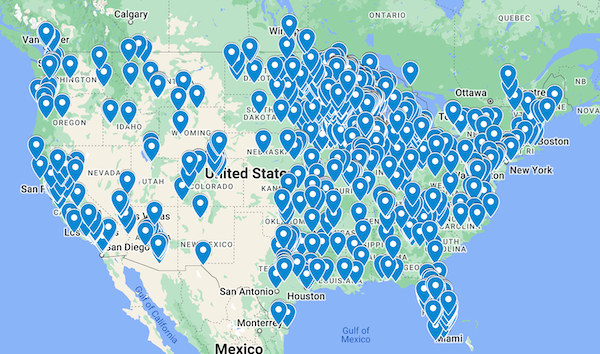 Picture of iPads at MacMan