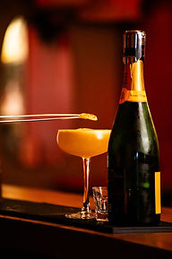 photographie produit champagne et cocktail pour communication de marque