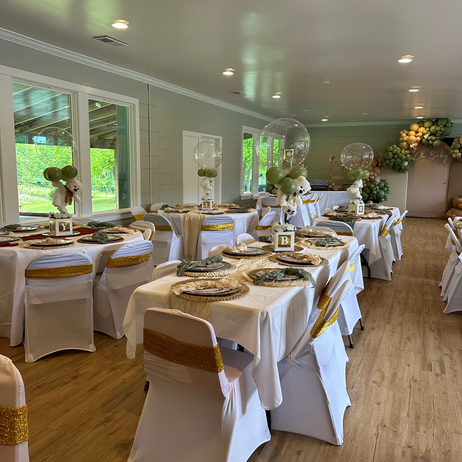 Table decorations in Raleigh, NC