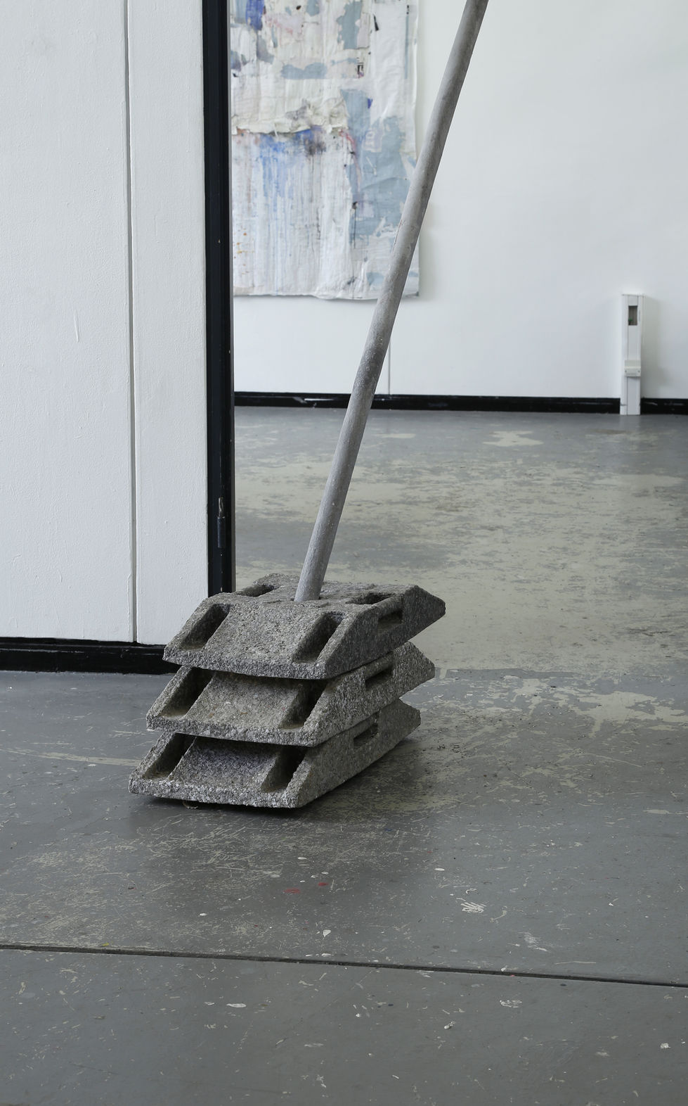 Sculpture presented at Kunsthochschule Kassel.