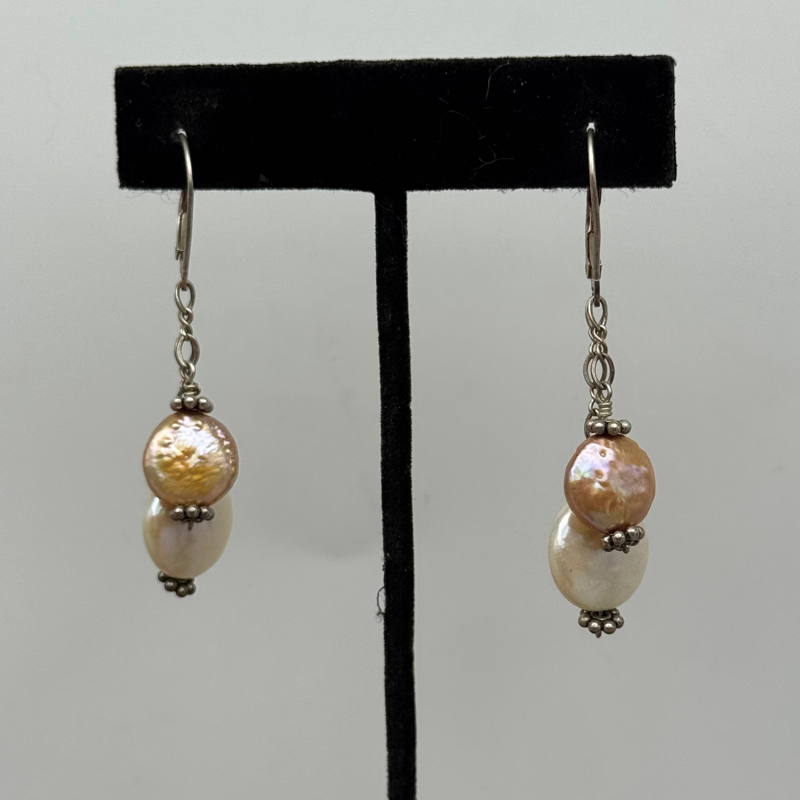 PEARL DANGLE EARRINGS