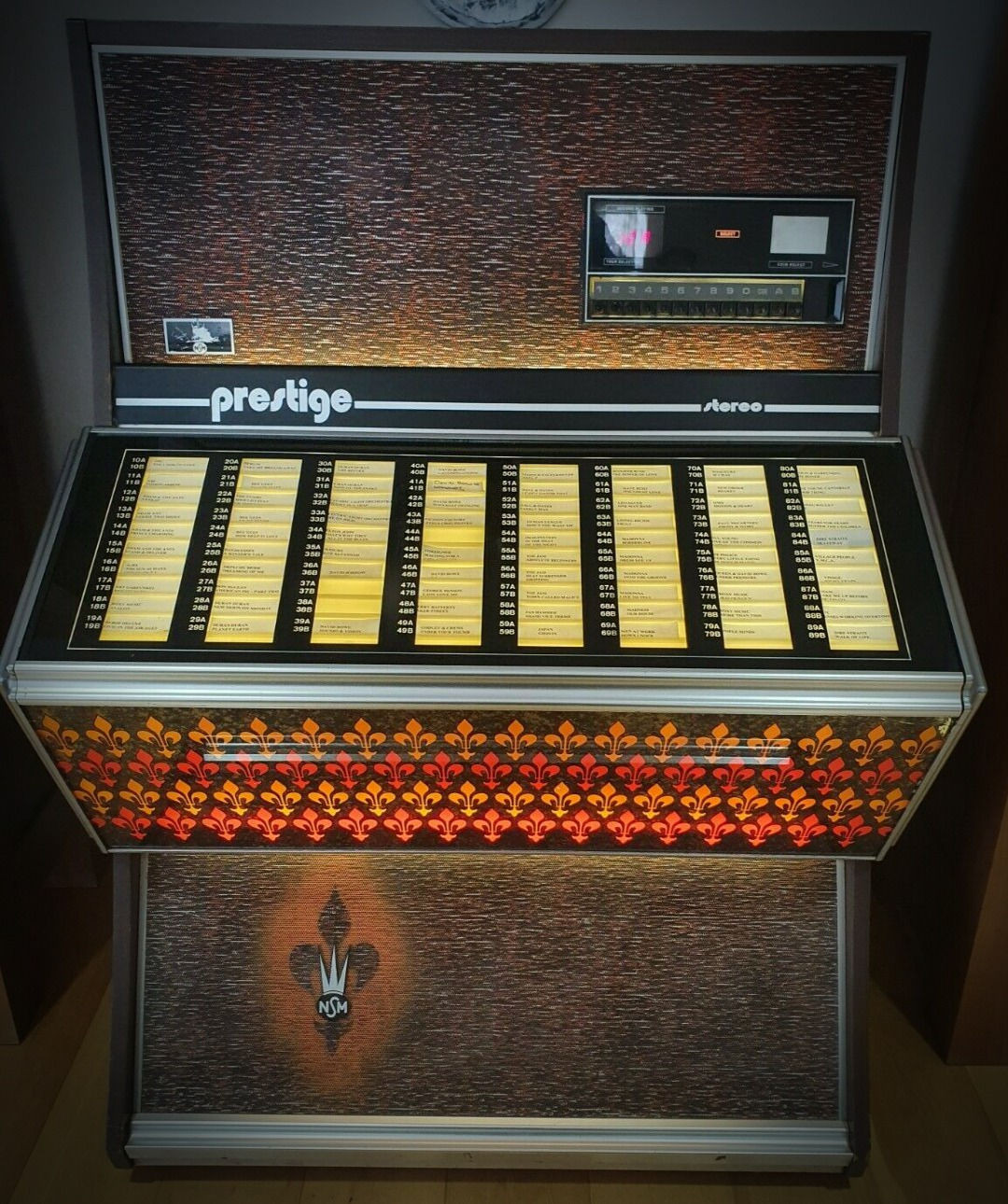 Jukebox NSM Prestige E160 location rental