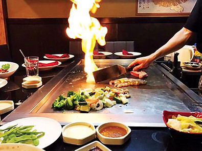 hibachi-dinning.jpg