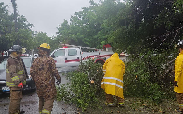 DERRUMBES, CHOQUES Y VOLCADURAS: LLUVIAS COMPLICAN TRANSITO EN CARRETERAS DE TAMAULIPAS