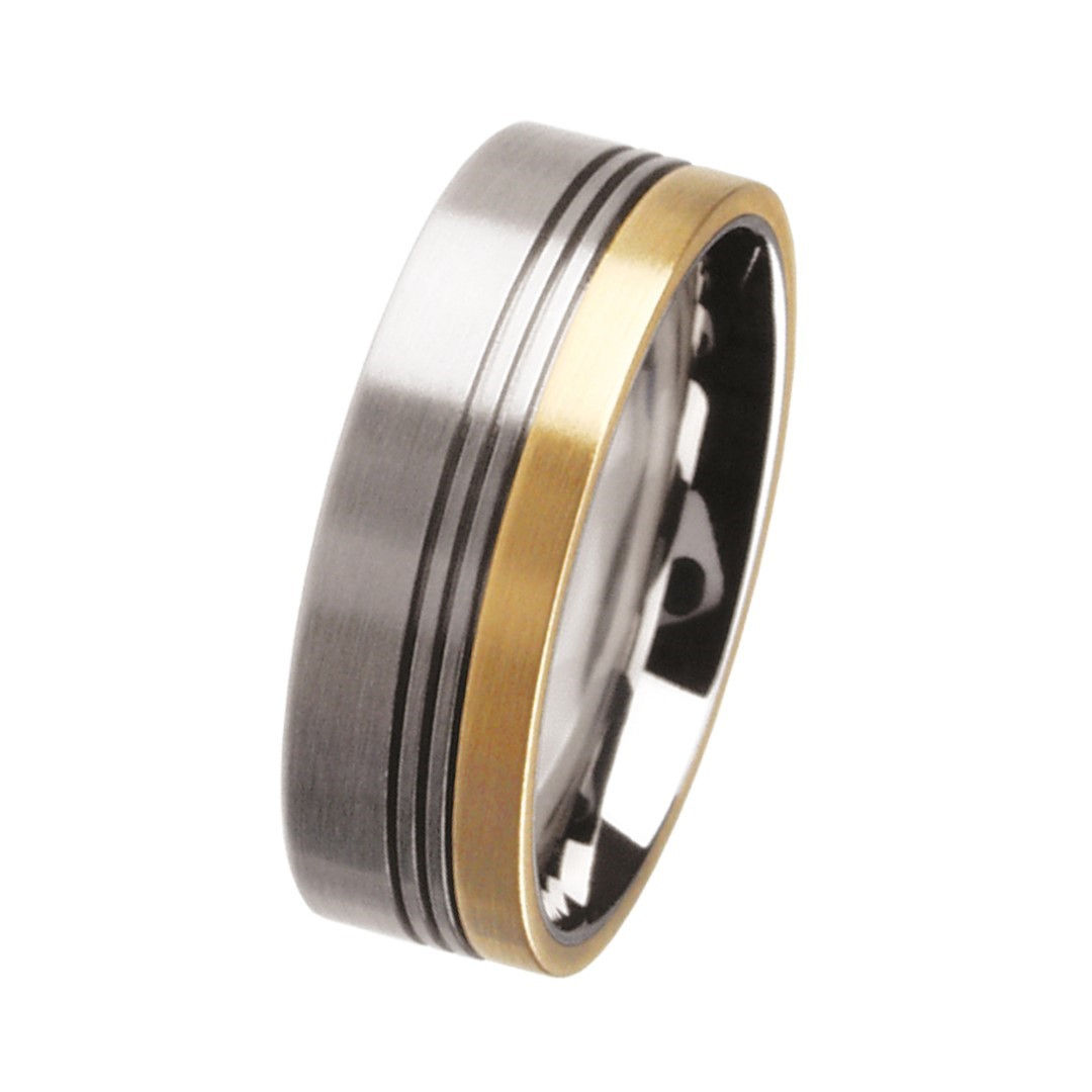 Ring aus Silber bzw. Stahl