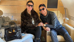 Cristiano Ronaldo anuncia perda de um dos gêmeos