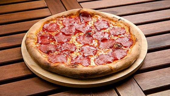 Szalámis Pizza | Pizza with Salami