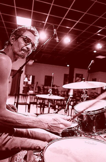 Screenshot 2025-12-02 at 0.21_edited.jpg