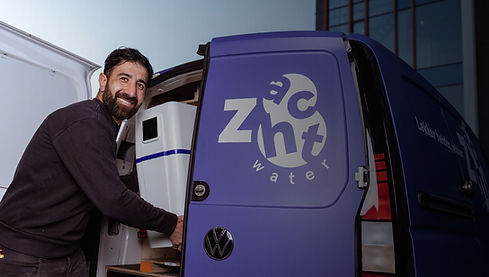 Waterontharder door monteur.jpg
