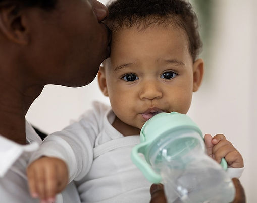 Baby's en water drinken | alles wat je wilt weten