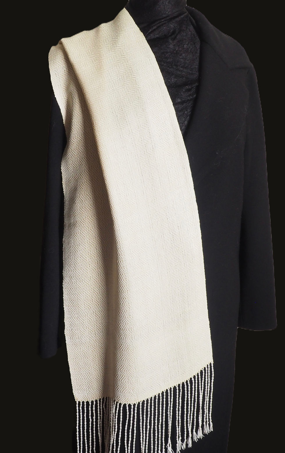 Miniature : Echarpe de soie crème, tissage traditionnel
