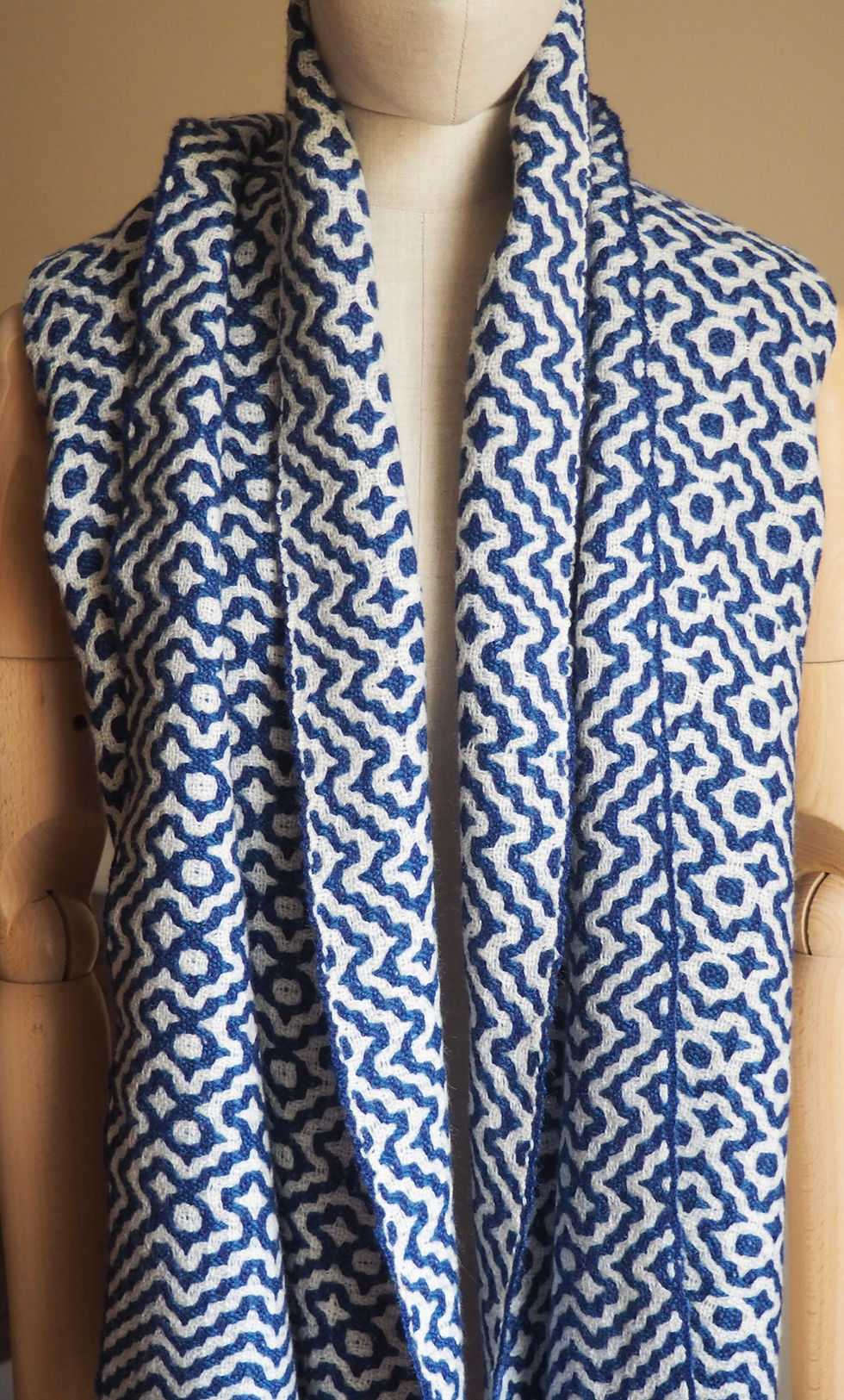 Miniature : Étole  "Knossos", pure laine, tissage artisanal