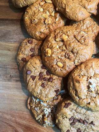 FLOURLESS BLENDER CHOCOLATE CHIP COOKIES 